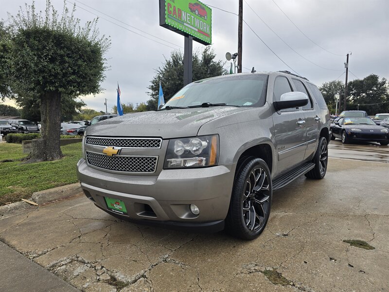 2009 Chevrolet Tahoe LTZ   - Photo 2 - Garland, TX 75042