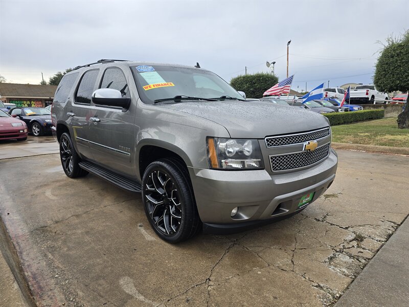2009 Chevrolet Tahoe LTZ   - Photo 13 - Garland, TX 75042
