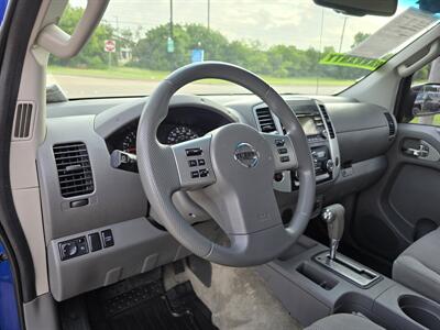 2014 Nissan Frontier SV   - Photo 13 - Garland, TX 75042