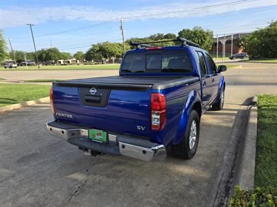 2014 Nissan Frontier SV   - Photo 8 - Garland, TX 75042