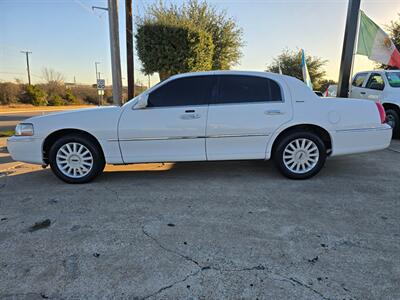 2006 Lincoln Town Car Signature   - Photo 3 - Garland, TX 75042