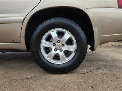 2004 Toyota Highlander V6   - Photo 4 - Garland, TX 75042