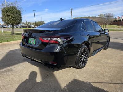 2024 Toyota Camry LE   - Photo 8 - Garland, TX 75042