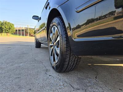 2009 Hyundai SONATA GLS   - Photo 17 - Garland, TX 75042