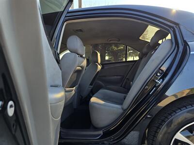 2009 Hyundai SONATA GLS   - Photo 38 - Garland, TX 75042