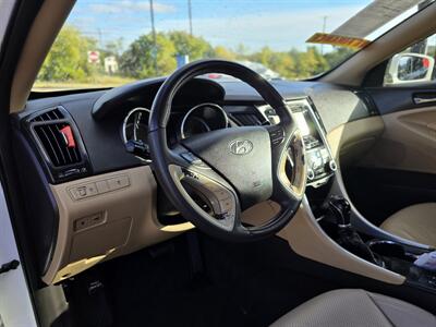 2011 Hyundai Sonata Limited   - Photo 13 - Garland, TX 75042