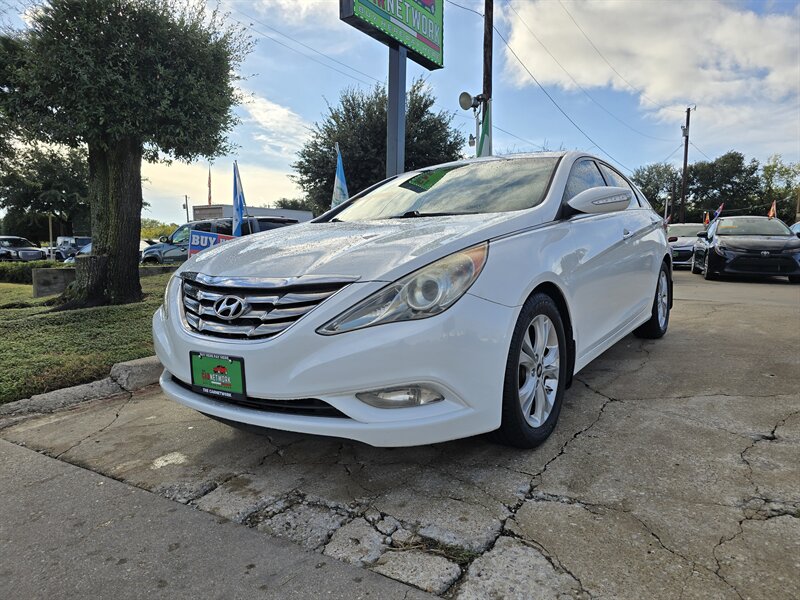 2011 Hyundai Sonata Limited   - Photo 2 - Garland, TX 75042