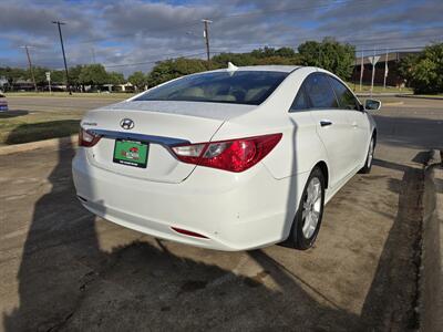 2011 Hyundai Sonata Limited   - Photo 8 - Garland, TX 75042