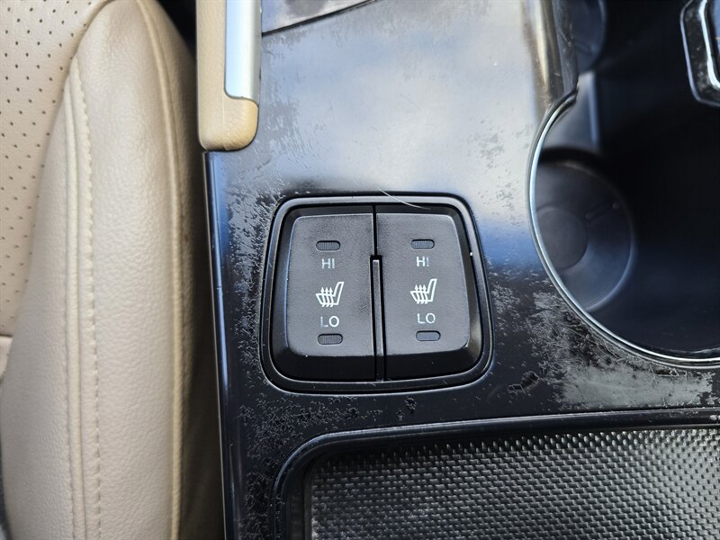 2011 Hyundai Sonata Limited   - Photo 19 - Garland, TX 75042