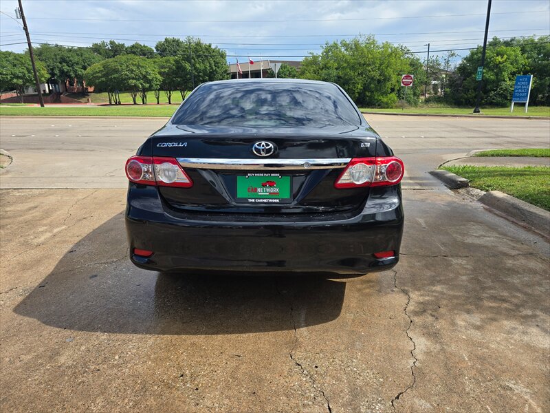 2011 Toyota Corolla LE - Photo 7 - Garland, TX 75042