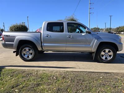 2014 Toyota Tacoma PreRunner V6   - Photo 10 - Garland, TX 75042