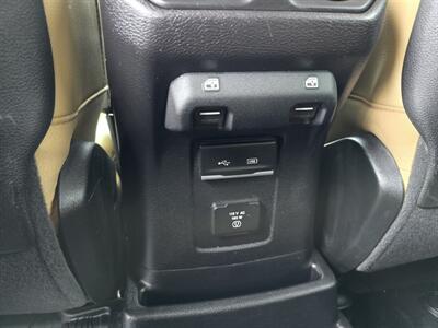 2018 Jeep Wrangler Unlimited Rubicon   - Photo 24 - Garland, TX 75042