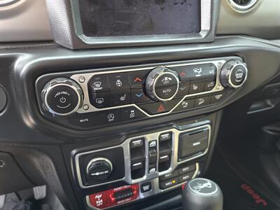 2018 Jeep Wrangler Unlimited Rubicon   - Photo 21 - Garland, TX 75042