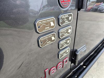 2018 Jeep Wrangler Unlimited Rubicon   - Photo 28 - Garland, TX 75042