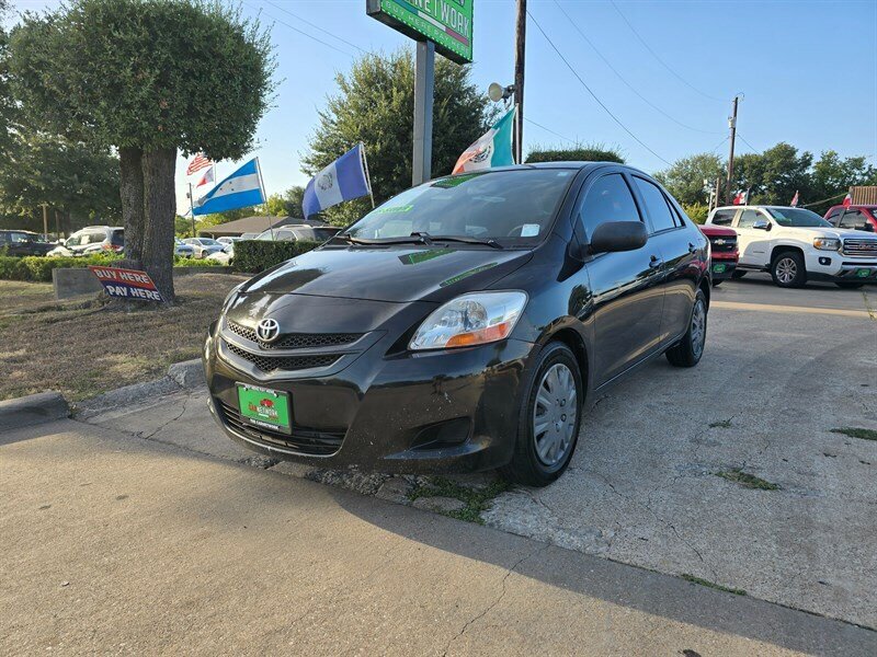 2007 Toyota Yaris - Photo 2 - Garland, TX 75042