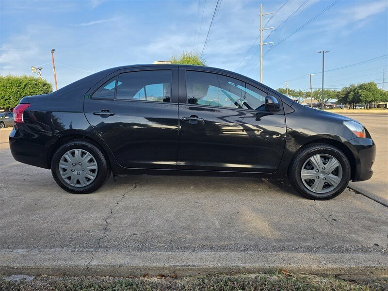 2007 Toyota Yaris - Photo 9 - Garland, TX 75042