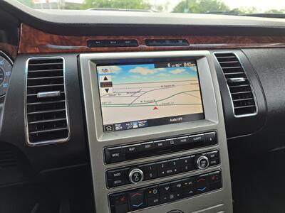 2011 Ford Flex Limited   - Photo 24 - Garland, TX 75042