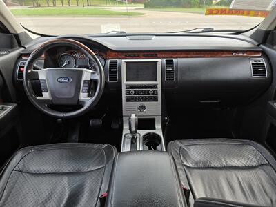 2011 Ford Flex Limited   - Photo 21 - Garland, TX 75042