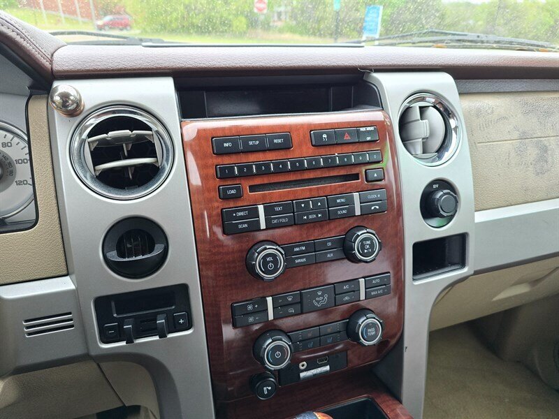 2009 Ford F-150 King Ranch - Photo 19 - Garland, TX 75042