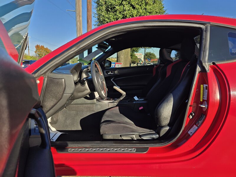 2013 Scion FR-S - Photo 15 - Garland, TX 75042