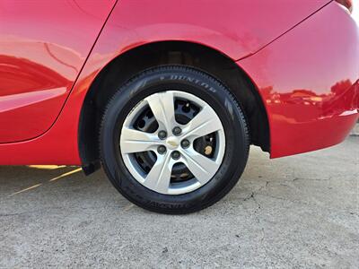 2017 Chevrolet Cruze LS Auto   - Photo 4 - Garland, TX 75042