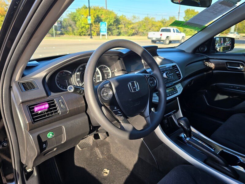 2014 Honda Accord EX - Photo 13 - Garland, TX 75042