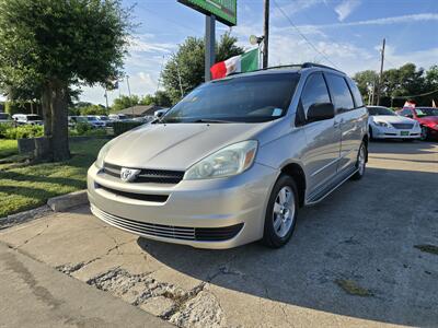 2004 Toyota Sienna LE 7 Passenger   - Photo 2 - Garland, TX 75042