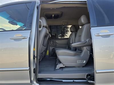 2004 Toyota Sienna LE 7 Passenger   - Photo 16 - Garland, TX 75042