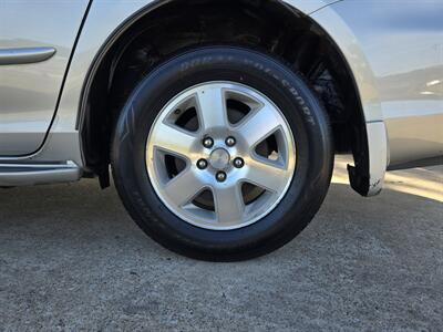 2004 Toyota Sienna LE 7 Passenger   - Photo 4 - Garland, TX 75042