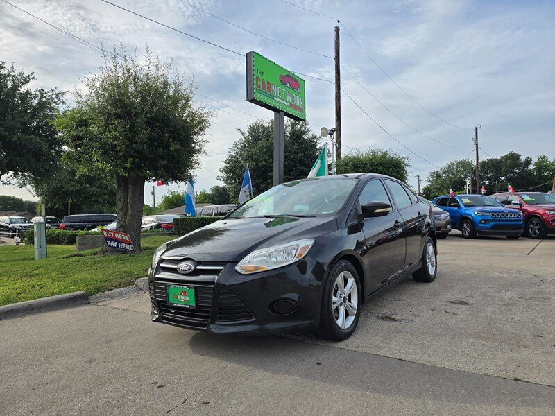 2013 Ford Focus SE   - Photo 1 - Garland, TX 75042