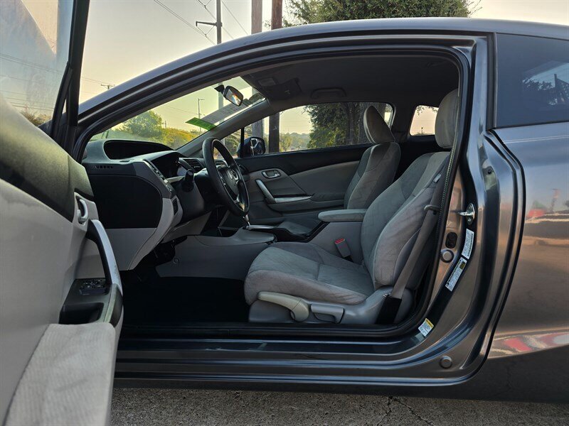 2012 Honda Civic LX - Photo 14 - Garland, TX 75042