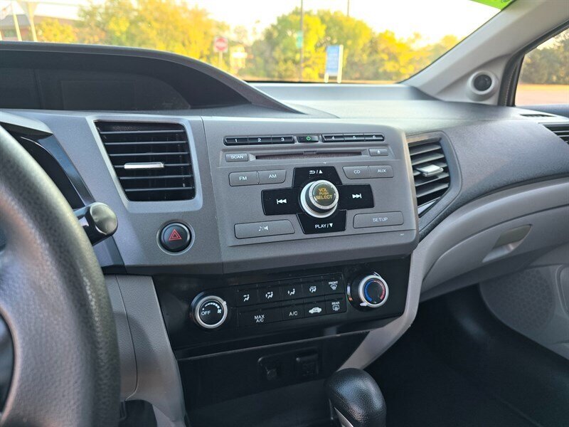 2012 Honda Civic LX - Photo 16 - Garland, TX 75042