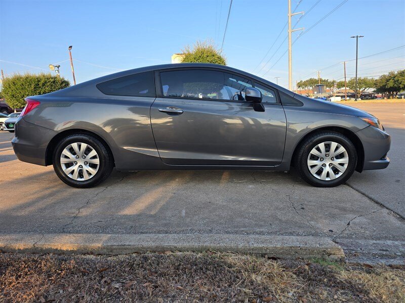2012 Honda Civic LX - Photo 9 - Garland, TX 75042