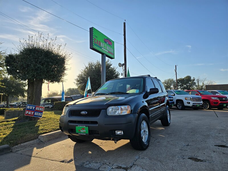 2005 Ford Escape XLS  