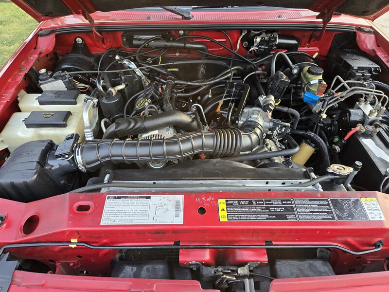 2002 Ford Ranger XLT - Photo 13 - Garland, TX 75042