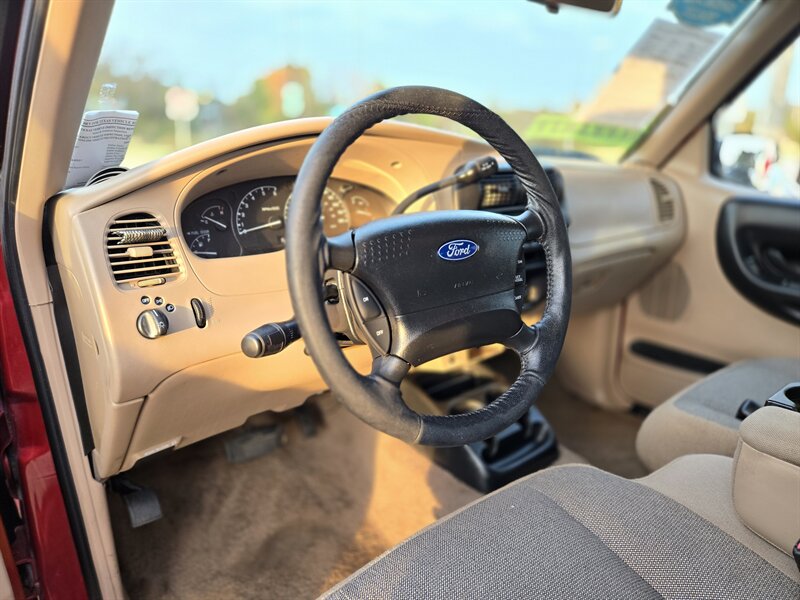 2002 Ford Ranger XLT - Photo 14 - Garland, TX 75042
