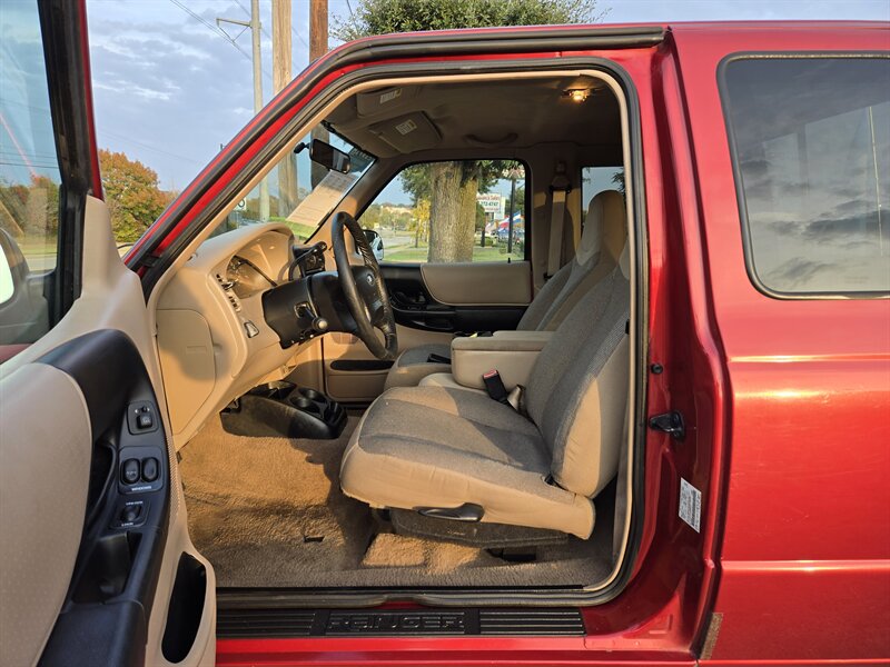 2002 Ford Ranger XLT - Photo 15 - Garland, TX 75042