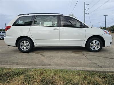 2004 Toyota Sienna CE 7 Passenger   - Photo 9 - Garland, TX 75042