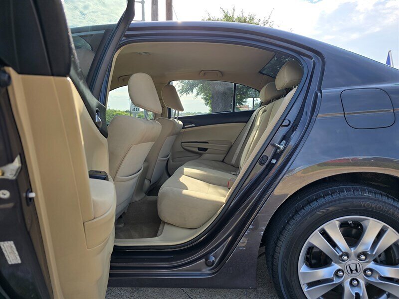 2011 Honda Accord LX-P - Photo 15 - Garland, TX 75042