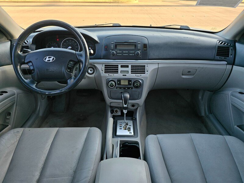 2006 Hyundai SONATA GLS V6 - Photo 17 - Garland, TX 75042