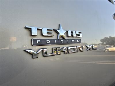 2011 GMC Yukon XL SLT 1500   - Photo 3 - Garland, TX 75042