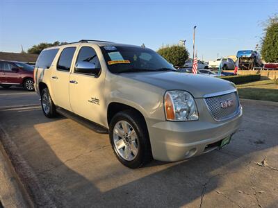 2011 GMC Yukon XL SLT 1500   - Photo 12 - Garland, TX 75042