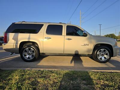 2011 GMC Yukon XL SLT 1500   - Photo 11 - Garland, TX 75042