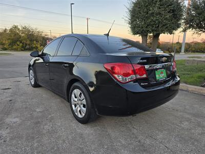 2014 Chevrolet Cruze LS Auto   - Photo 6 - Garland, TX 75042