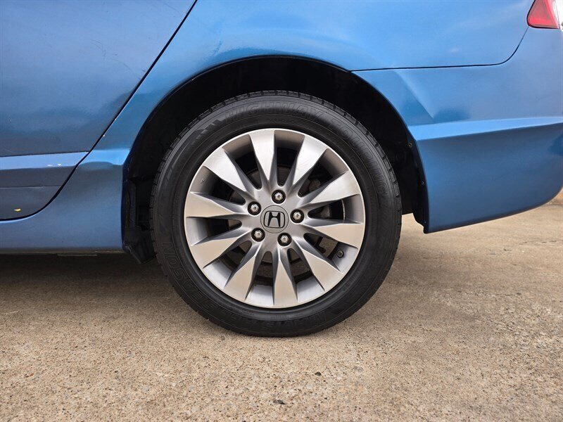 2009 Honda Civic EX-L - Photo 4 - Garland, TX 75042