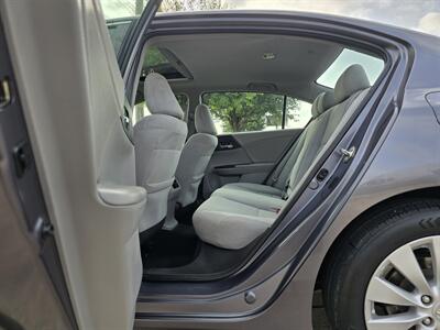 2015 Honda Accord EX   - Photo 16 - Garland, TX 75042