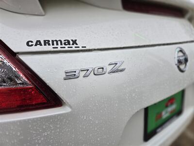 2015 Nissan 370Z Sport Tech - Photo 8 - Garland, TX 75042