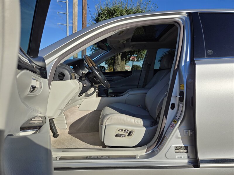2007 Lexus LS 460 - Photo 16 - Garland, TX 75042