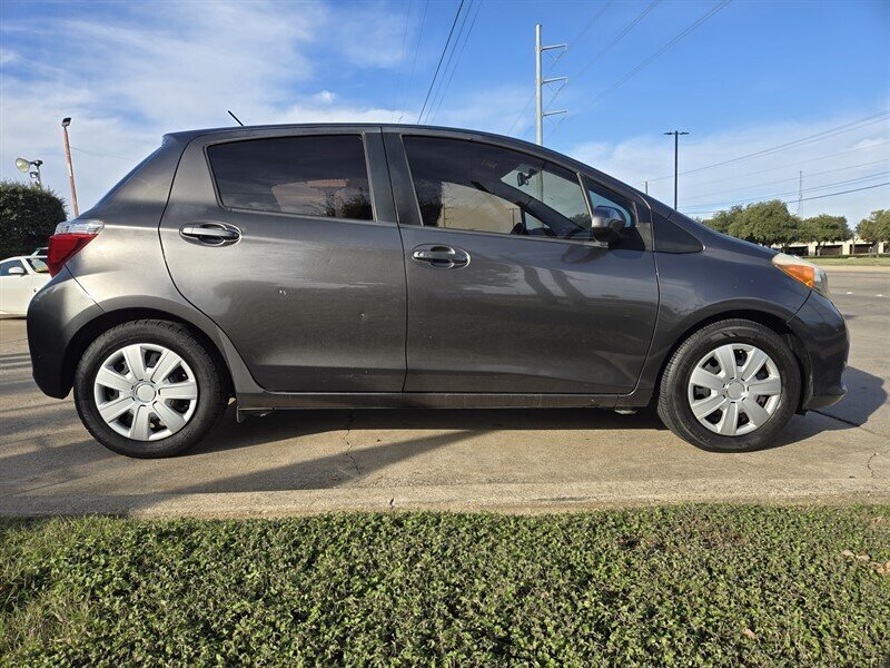 2012 Toyota Yaris 5-Door L - Photo 9 - Garland, TX 75042