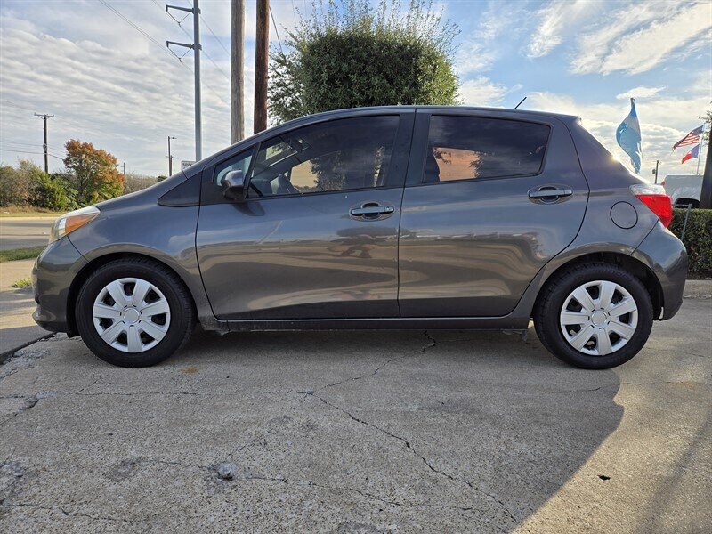2012 Toyota Yaris 5-Door L - Photo 3 - Garland, TX 75042